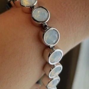 Touchstone Crystal Ice bracelet